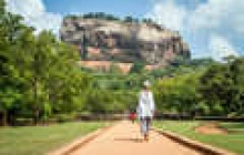 Ascension du rocher de Sigiriya